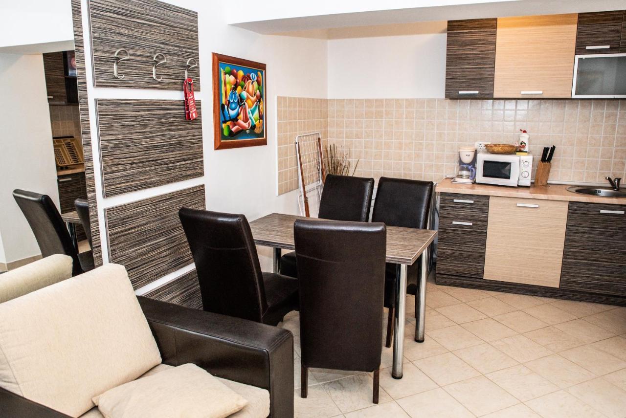 Club Residence Apartments Нептун Экстерьер фото